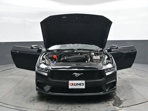 Used 2025 Ford Mustang Premium image 52