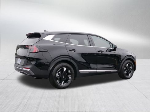 New 2026 Kia Sportage LX image 3