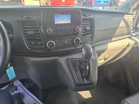 Used 2023 Ford Transit 350 DRW RWD image 8