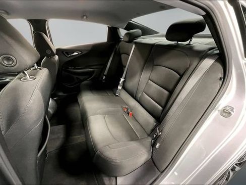Used 2021 Chevrolet Malibu RS FWD image 20