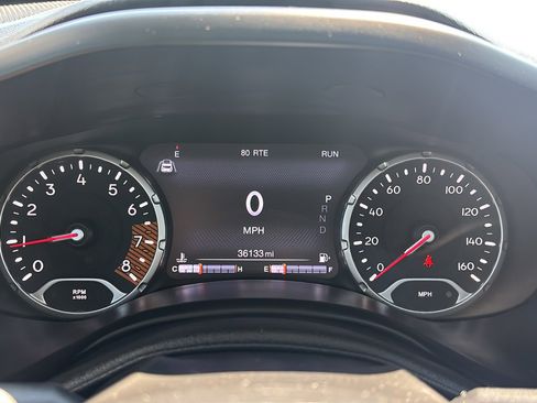 Used 2022 Jeep Renegade Limited w/ Sun, Sound & Wheels Group image 15