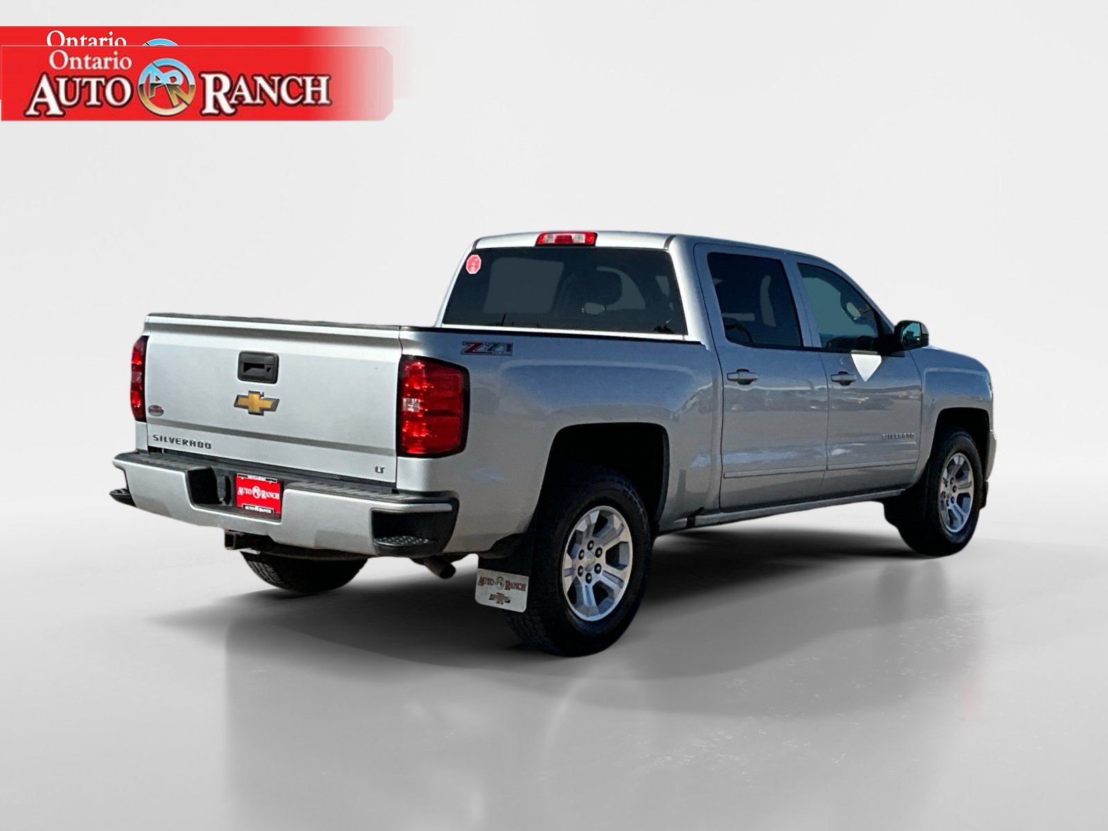 Used 2017 Chevrolet Silverado 1500 LT w/ All Star Edition AWD/4WD image 5