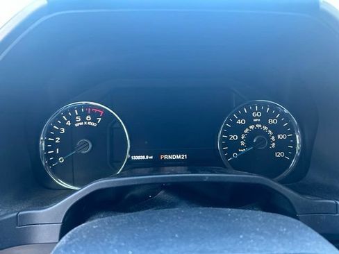 Used 2016 Ford F150 Lariat w/ Equipment Group 501A Mid AWD/4WD image 11
