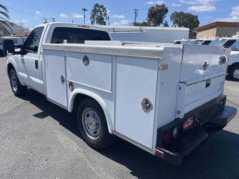 Used 2016 Ford F250 XL w/ XL Appearance Package RWD image 6