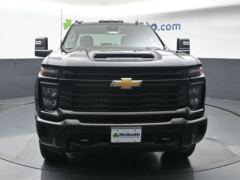 New 2026 Chevrolet Silverado 2500 Custom w/ Custom Value Package image 4