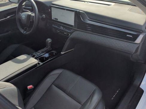 Used 2025 Toyota Camry XLE w/ Premium Plus Package FWD image 17