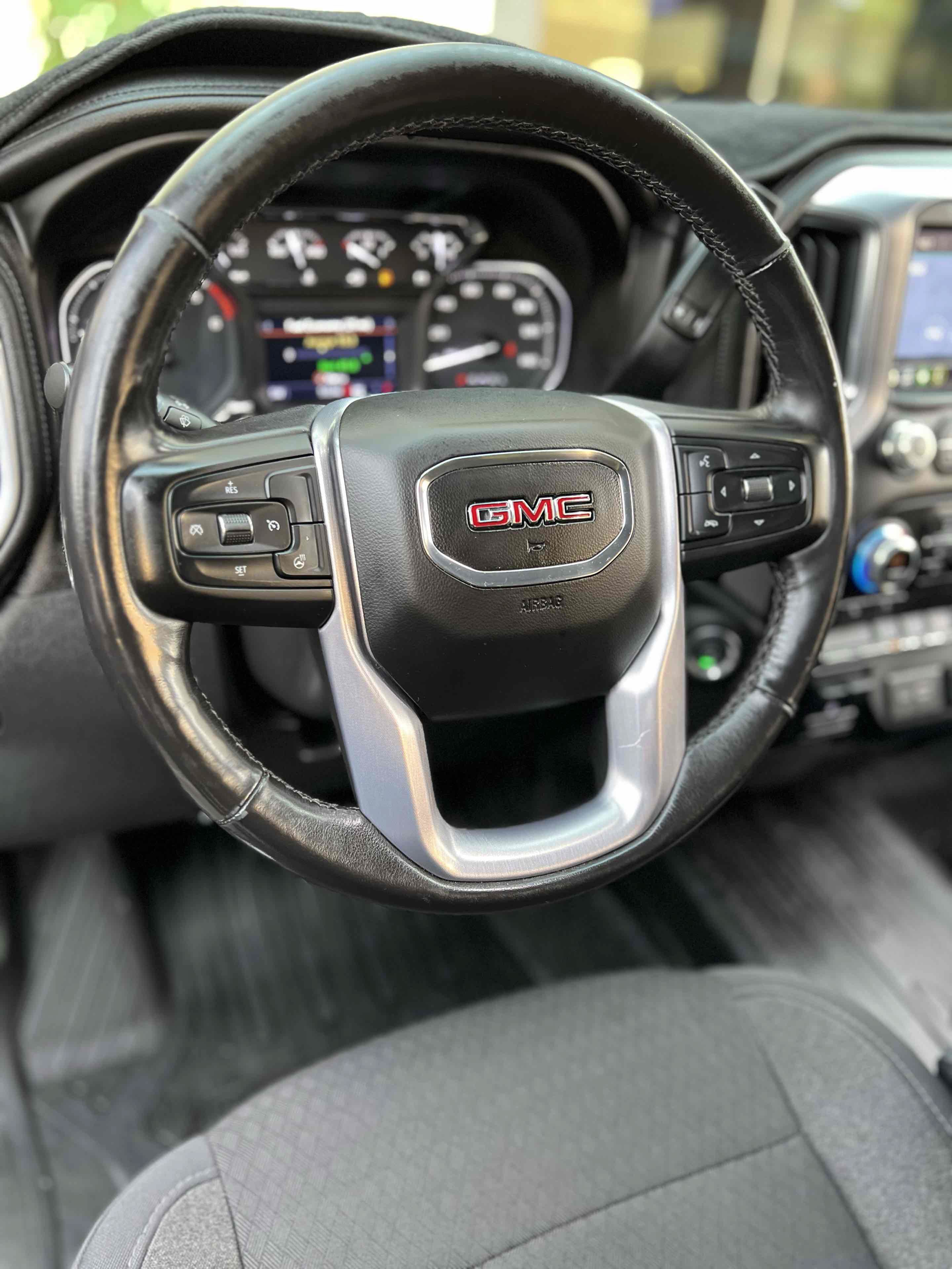 Used 2020 GMC Sierra 1500 SLE w/ SLE Value Package AWD/4WD image 28