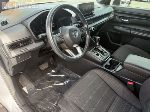 Used 2023 Honda CR-V Sport image 11