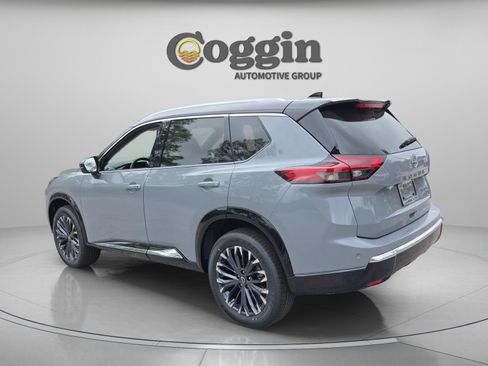 New 2026 Nissan Rogue Platinum w/ Platinum Premium Package AWD/4WD image 3