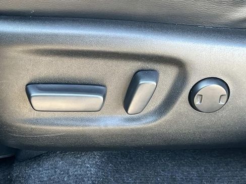 Used 2017 Toyota RAV4 Limited w/ All Weather Liner Package FWD image 31