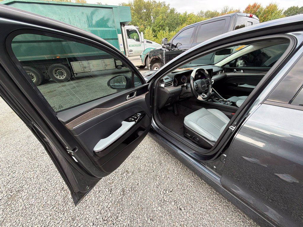 Used 2023 Kia K5 EX FWD image 16