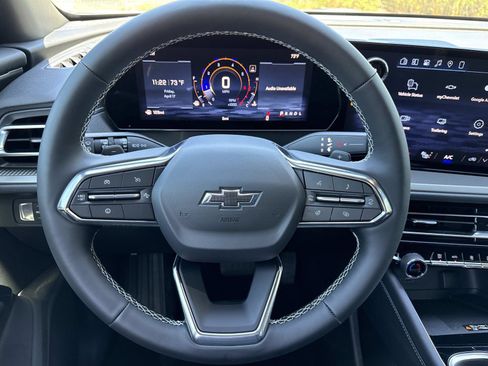 New 2026 Chevrolet Traverse LT w/ Midnight/Sport Edition FWD image 15