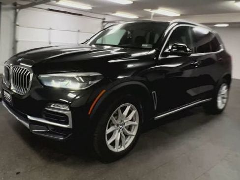 Used 2019 BMW X5 xDrive40i w/ Convenience Package AWD/4WD image 4