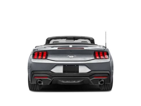 Used 2025 Ford Mustang Premium RWD image 5