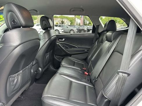 Used 2017 Hyundai Santa Fe SE w/ SE Premium Package 02 AWD/4WD image 7