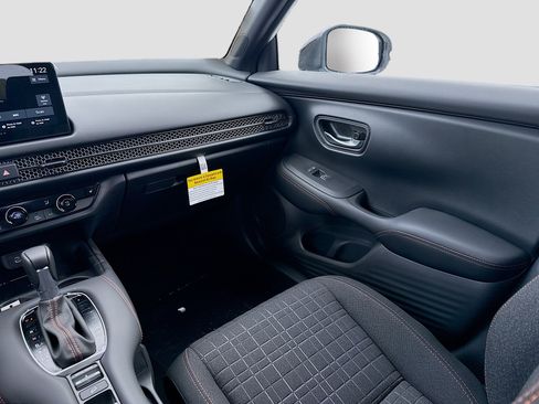 New 2026 Honda HR-V Sport image 18