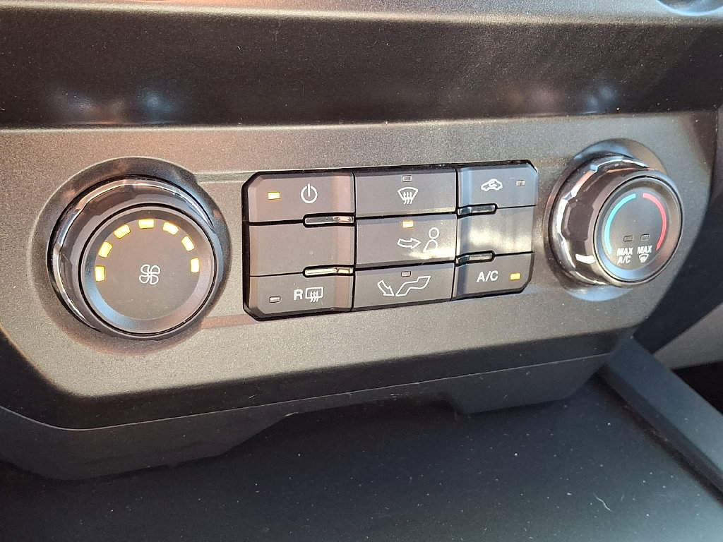 Used 2020 Ford F150 XL w/ Equipment Group 101A Mid AWD/4WD image 18