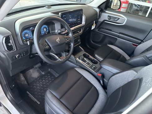 New 2025 Ford Bronco Sport Big Bend w/ Black Appearance Package image 18