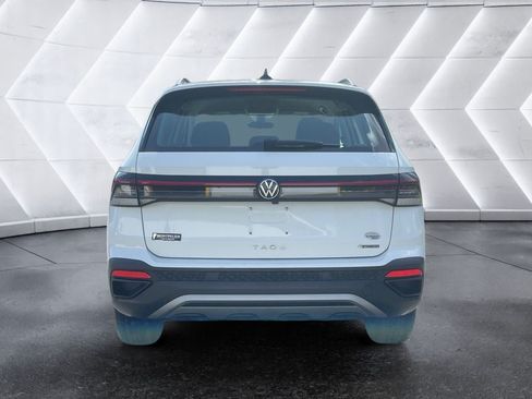 Used 2025 Volkswagen Taos S AWD/4WD image 5