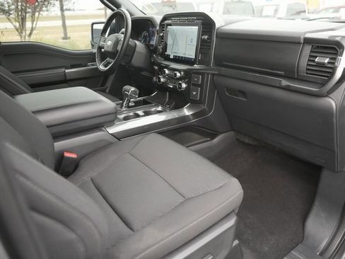 Used 2023 Ford F150 XLT w/ Equipment Group 302A High image 17