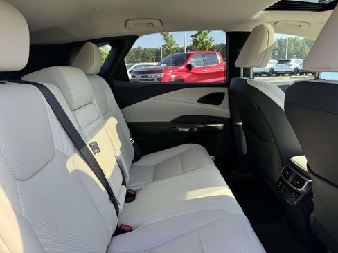 Used 2023 Lexus RX 350 Premium w/ Cold Area Package AWD/4WD image 17