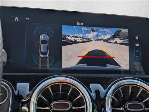 Used 2025 Mercedes-Benz CLA 250 image 13