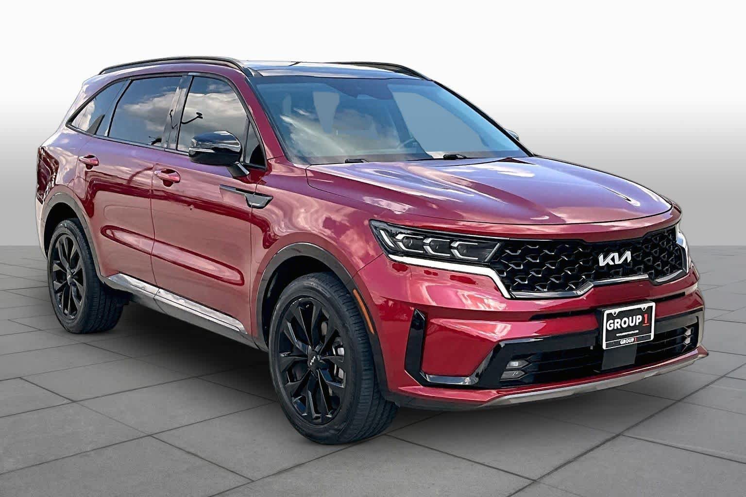 Certified 2023 Kia Sorento SX AWD/4WD image 3
