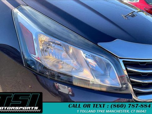 Used 2015 Chevrolet Traverse LTZ image 30