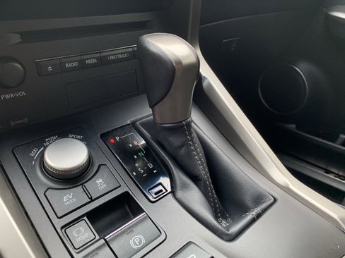 Used 2015 Lexus NX 300h FWD w/ Comfort Package image 26