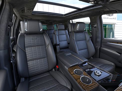 New 2026 Cadillac Escalade ESV Platinum Sport AWD/4WD image 16