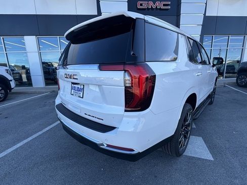 New 2026 GMC Yukon Elevation w/ Elevation Premium Package image 4