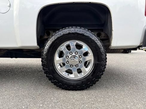 Used 2012 Chevrolet Silverado 2500 LTZ w/ LTZ Plus Package AWD/4WD image 14