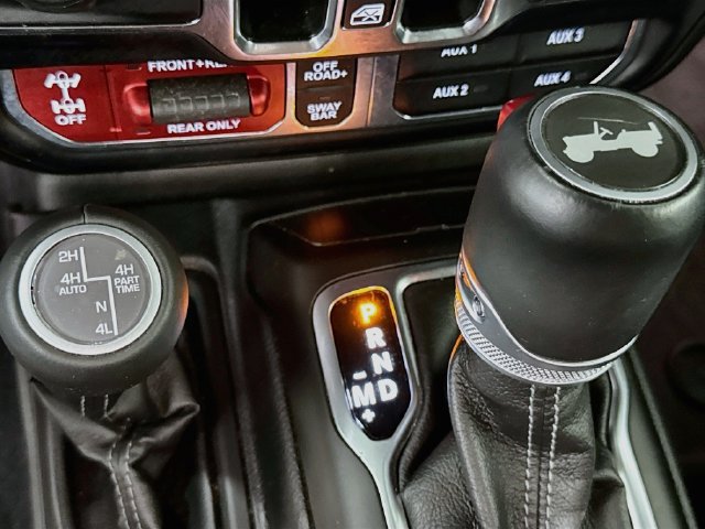 Used 2024 Jeep Wrangler Unlimited Rubicon 4xe AWD/4WD image 21