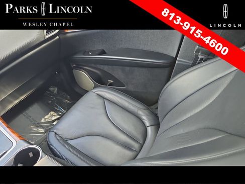 Used 2020 Lincoln Nautilus Reserve w/ Equipment Group 202A image 14