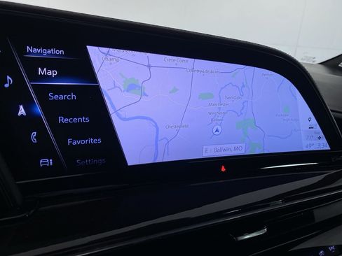 Used 2021 Cadillac Escalade ESV Premium Luxury Platinum image 6