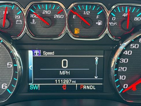 Used 2017 Chevrolet Silverado 1500 LT w/ Midnight Edition image 17