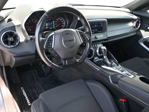 Used 2023 Chevrolet Camaro LT image 9