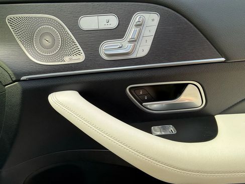 Used 2022 Mercedes-Benz GLE 450 4MATIC image 21