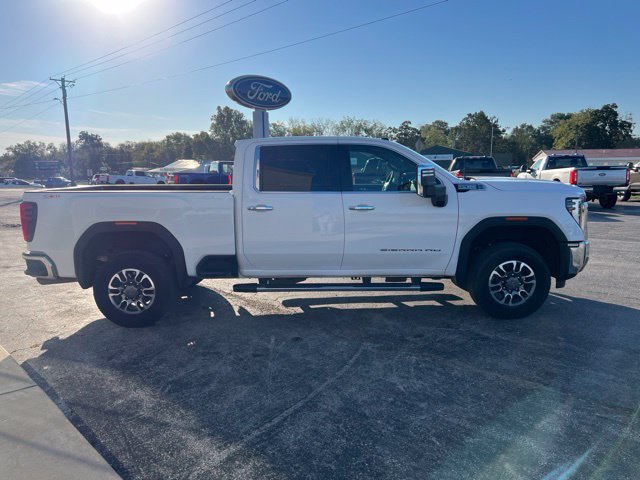 Used 2025 GMC Sierra 2500 SLT w/ SLT Premium Package AWD/4WD image 4