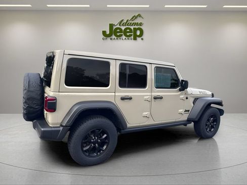 Used 2022 Jeep Wrangler Unlimited Sport AWD/4WD image 13