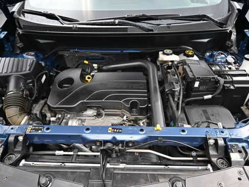 Used 2024 Chevrolet Equinox LT FWD image 30