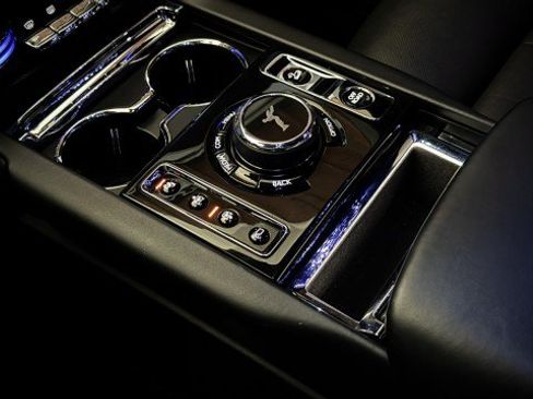 Used 2020 Rolls-Royce Cullinan AWD/4WD image 18