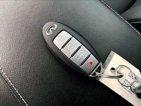Used 2019 INFINITI QX50 Luxe image 13
