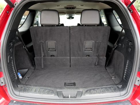 Used 2018 Dodge Durango GT image 19