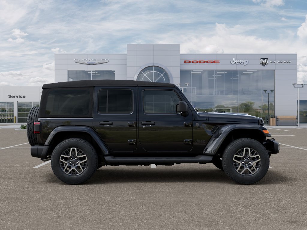 New 2026 Jeep Wrangler Unlimited Sahara AWD/4WD image 22
