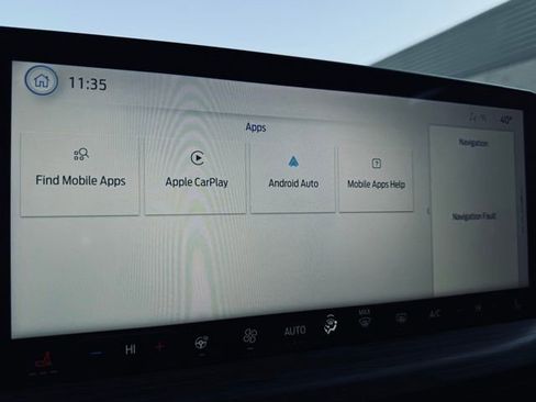 Used 2023 Ford Escape Platinum image 35