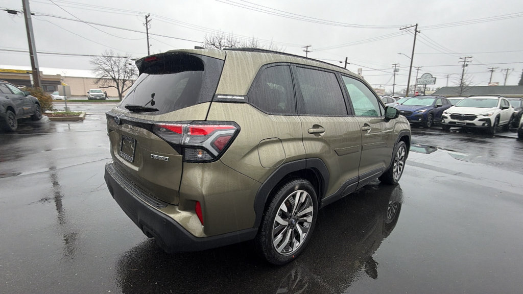 New 2026 Subaru Forester Touring AWD/4WD image 4