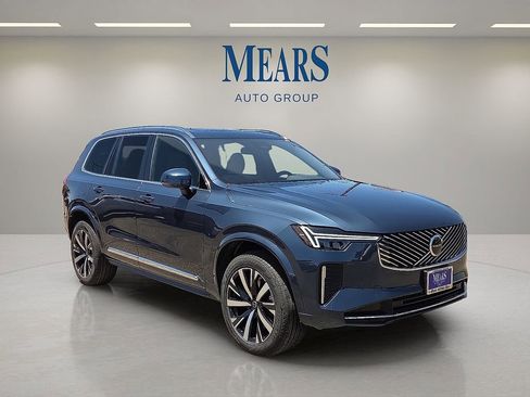 New 2026 Volvo XC90 B5 Core image 6