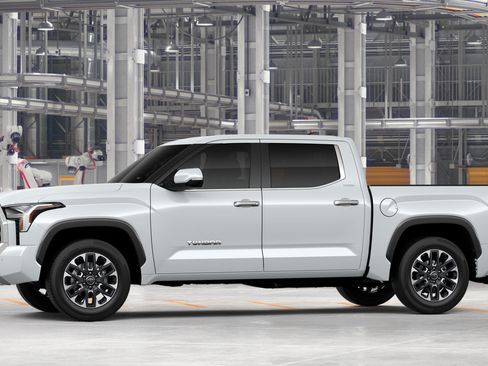 New 2026 Toyota Tundra Limited AWD/4WD image 3
