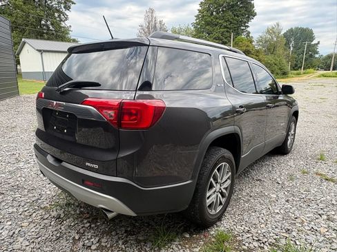 Used 2017 GMC Acadia SLE AWD/4WD image 5
